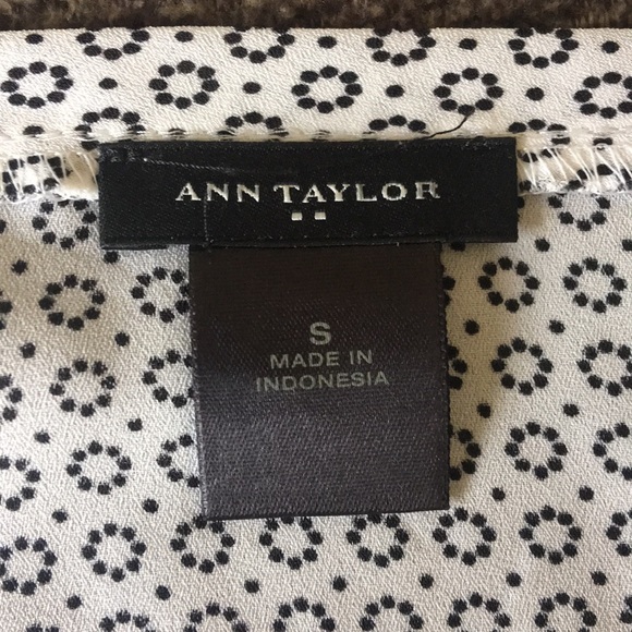Ann Taylor Blouse Preowned - Picture 3 of 4